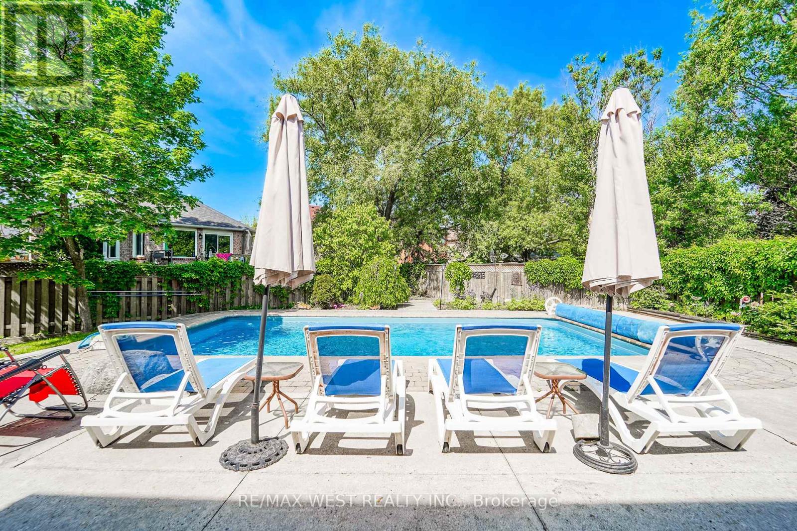 5581 Wheatland Court, Mississauga, Ontario  L5V 2E4 - Photo 18 - W12867148