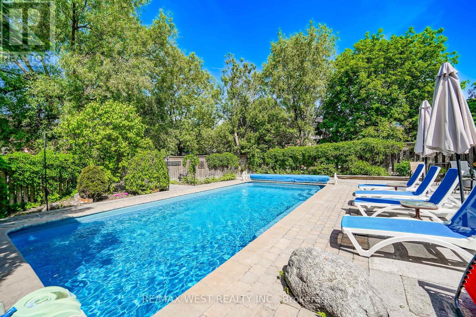 5581 Wheatland Court, Mississauga, Ontario  L5V 2E4 - Photo 16 - W12867148
