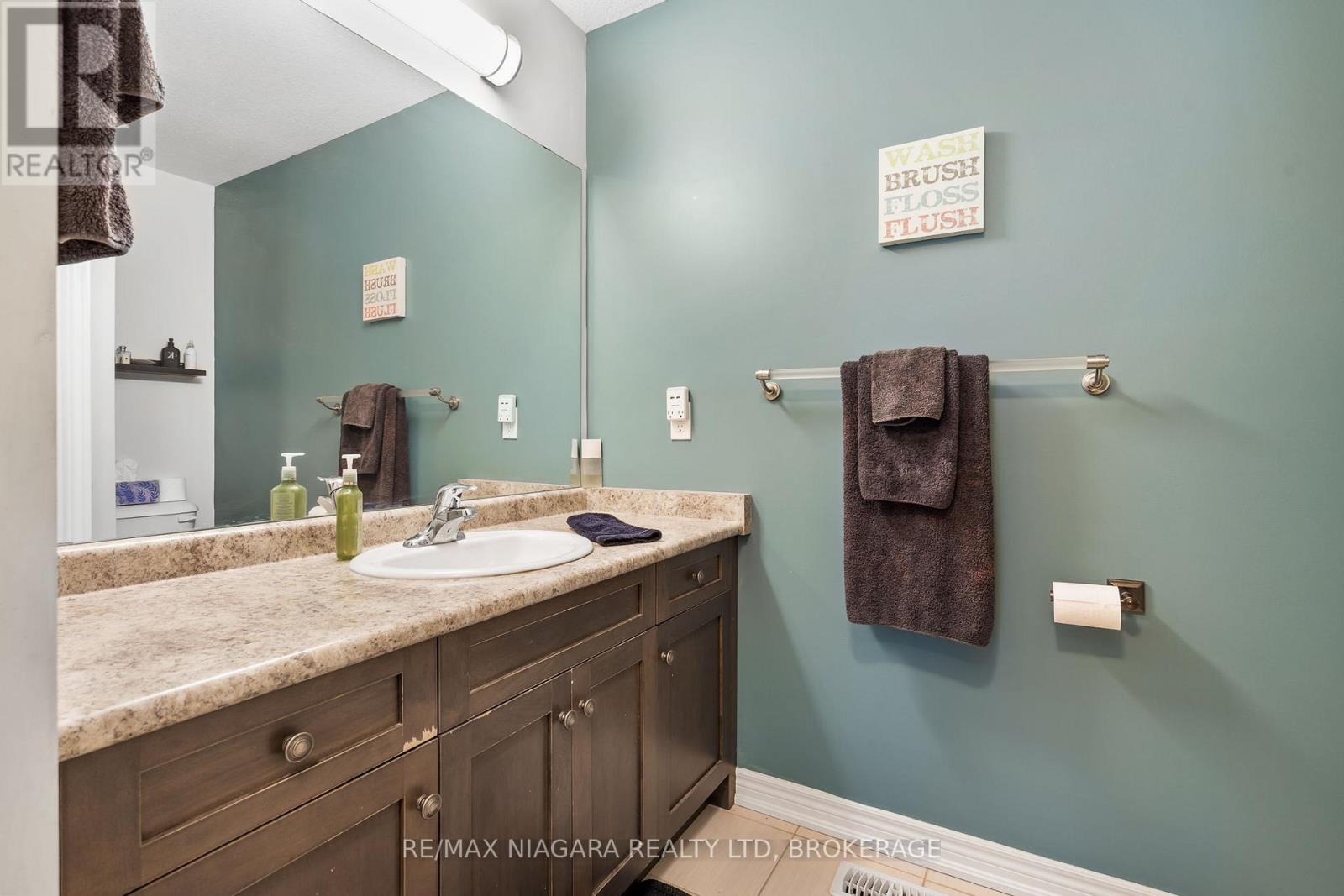 149 Roselawn Crescent, Welland, Ontario  L3C 0C5 - Photo 18 - X13246984