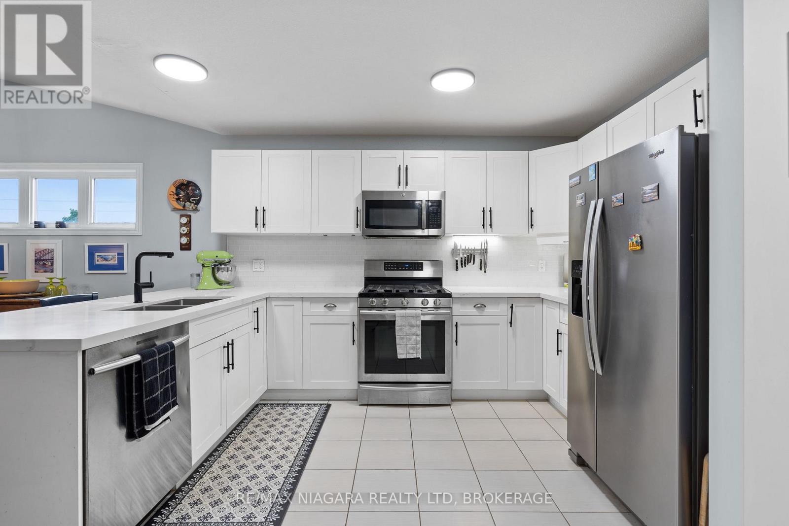 149 Roselawn Crescent, Welland, Ontario  L3C 0C5 - Photo 7 - X13246984