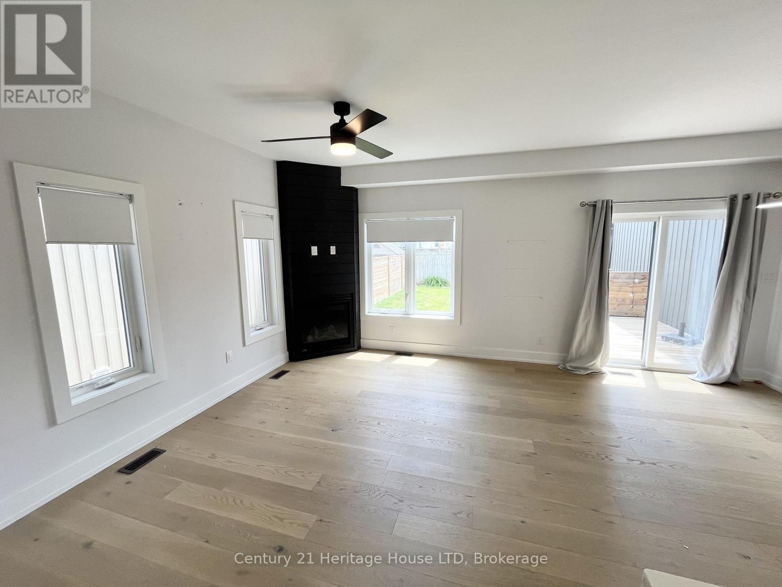 4 Keswick Street, St. Catharines, Ontario  L2P 1L9 - Photo 12 - X13247060