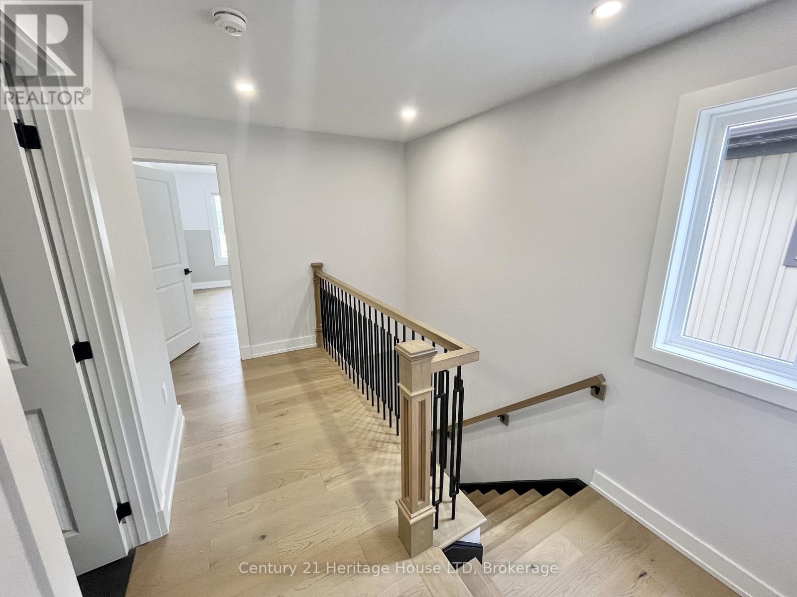 4 Keswick Street, St. Catharines, Ontario  L2P 1L9 - Photo 16 - X13247060
