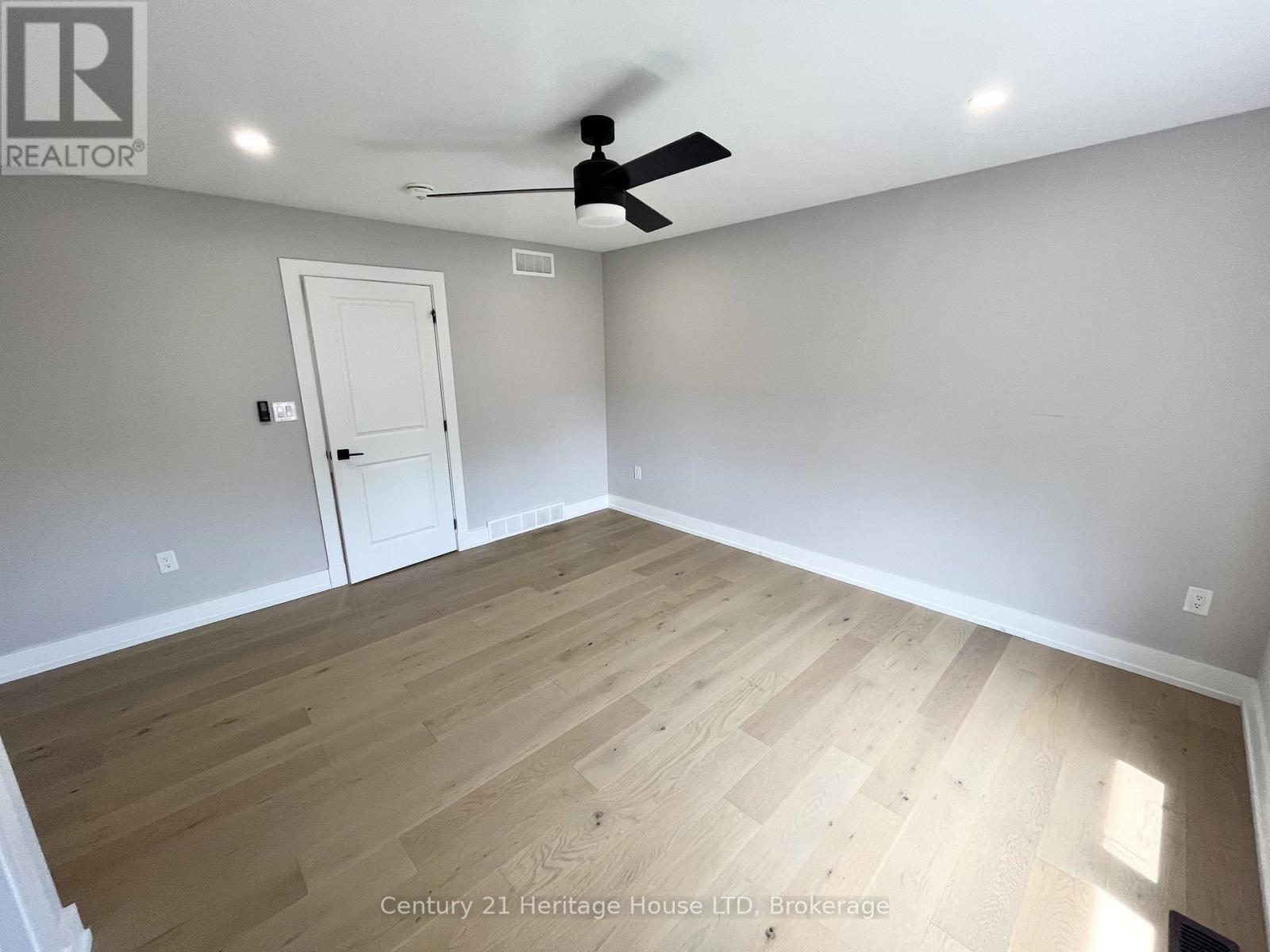 4 Keswick Street, St. Catharines, Ontario  L2P 1L9 - Photo 19 - X13247060