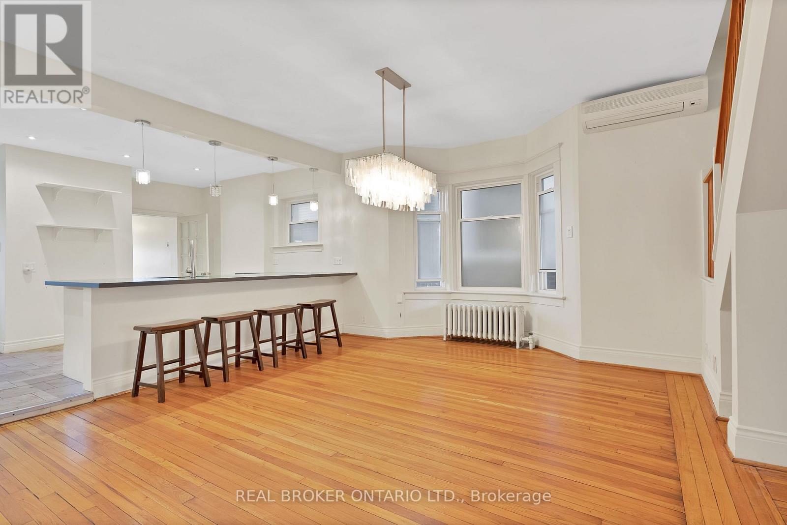 Main - 25 Dixon Avenue, Toronto, Ontario  M4L 1N2 - Photo 10 - E13246960