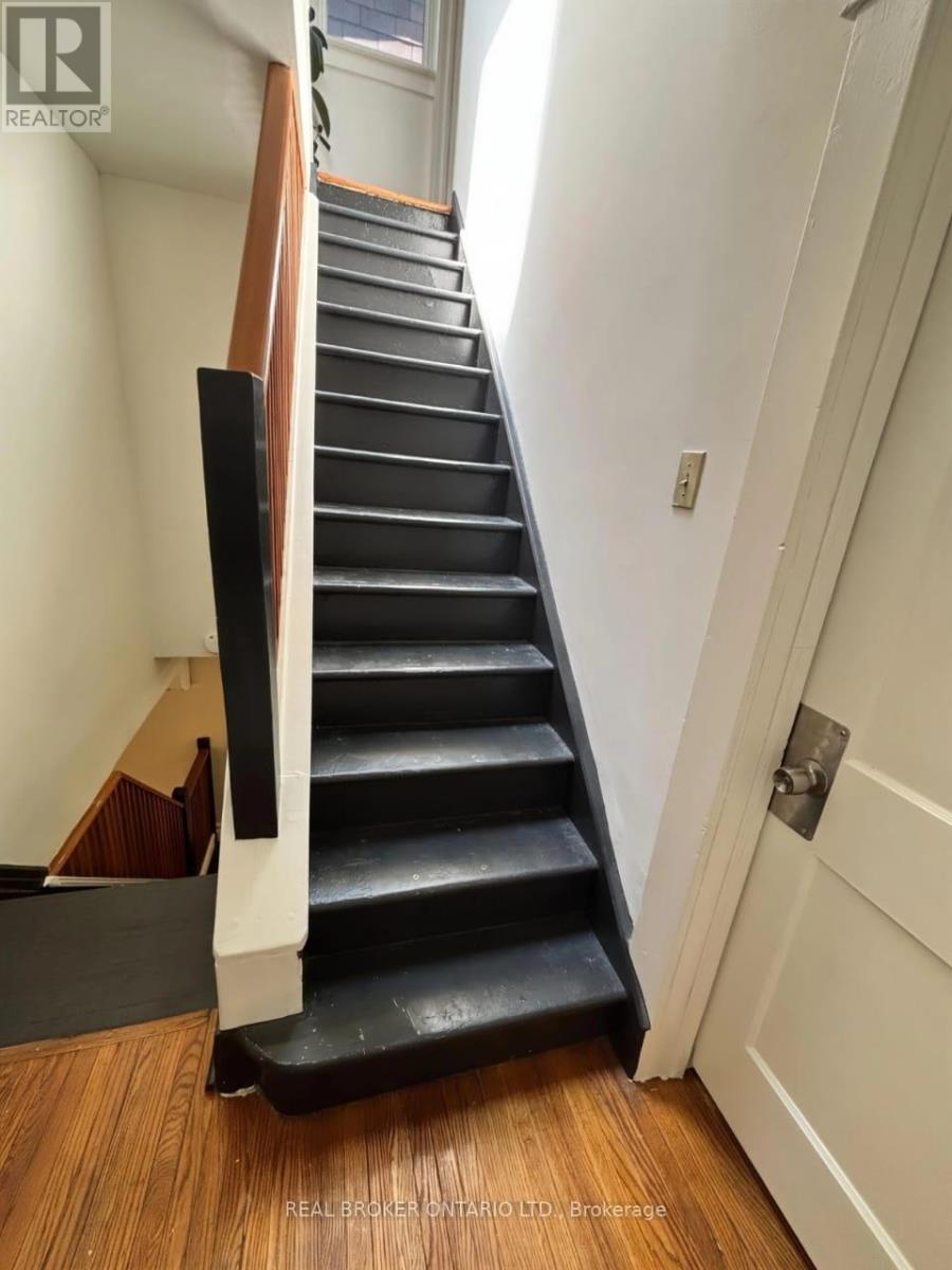 Main - 25 Dixon Avenue, Toronto, Ontario  M4L 1N2 - Photo 29 - E13246960