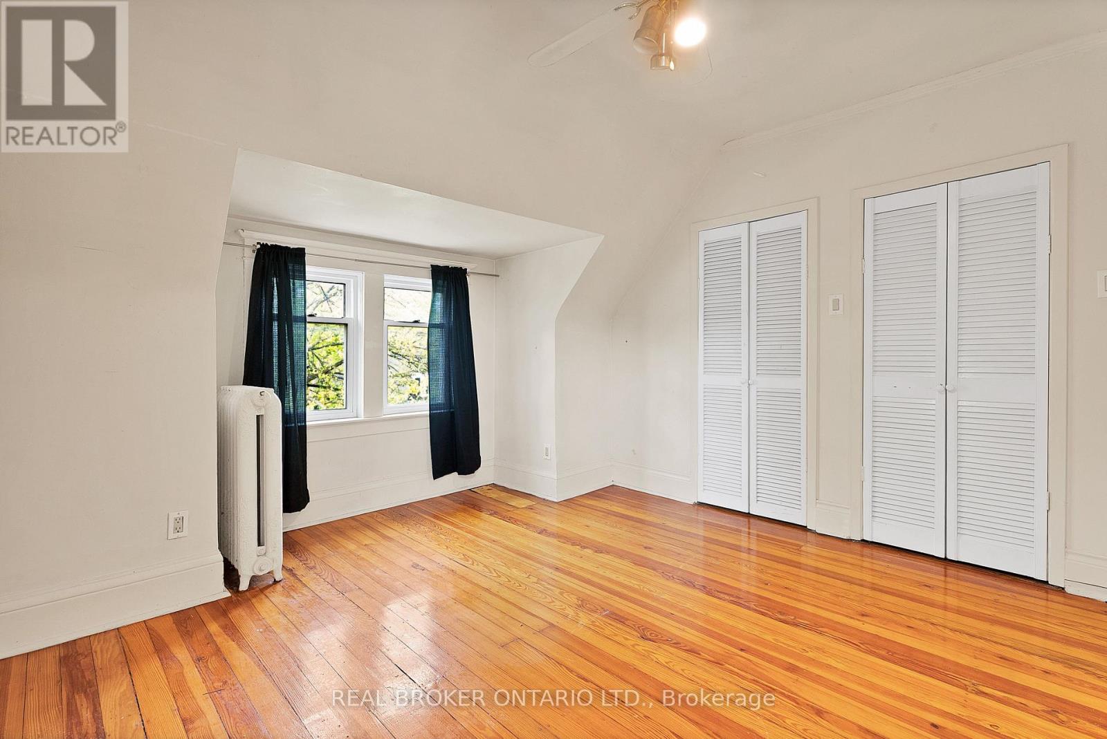 Main - 25 Dixon Avenue, Toronto, Ontario  M4L 1N2 - Photo 37 - E13246960