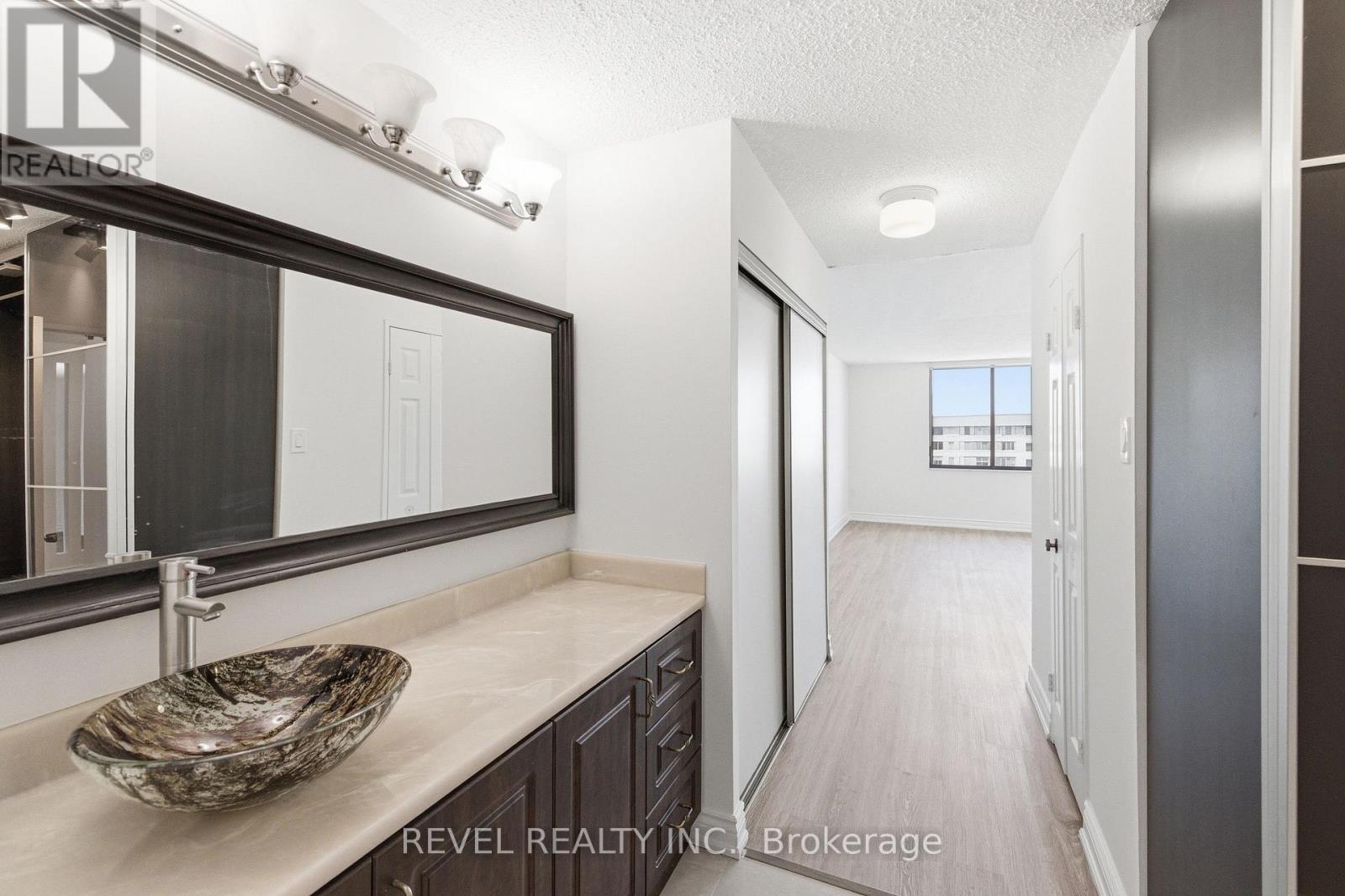 Ph06 - 2330 Bridletowne Circle, Toronto, Ontario  M1W 3P6 - Photo 15 - E13247022