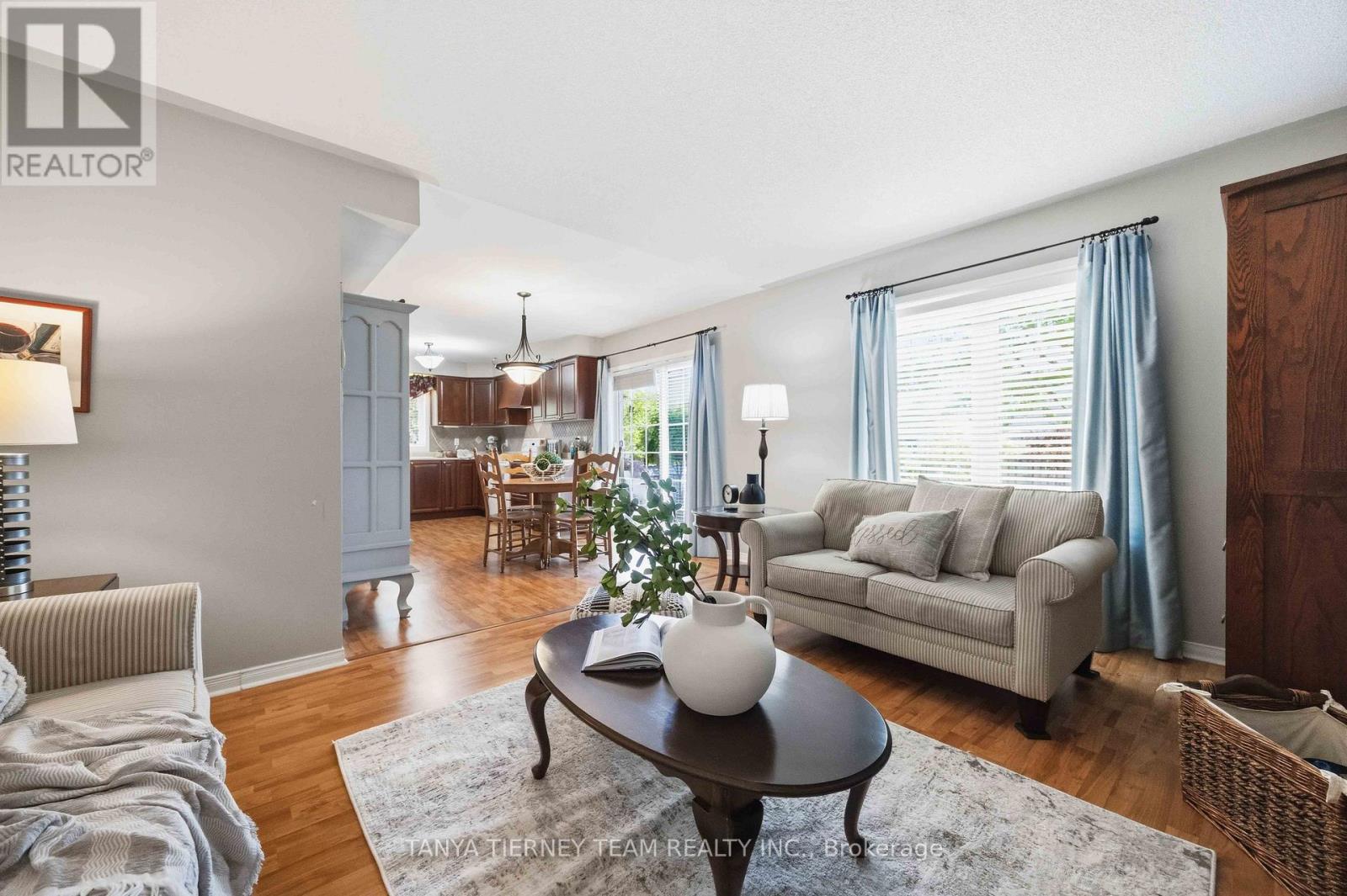 17 Robert Attersley Drive E, Whitby, Ontario  L1R 3E3 - Photo 29 - E13247040