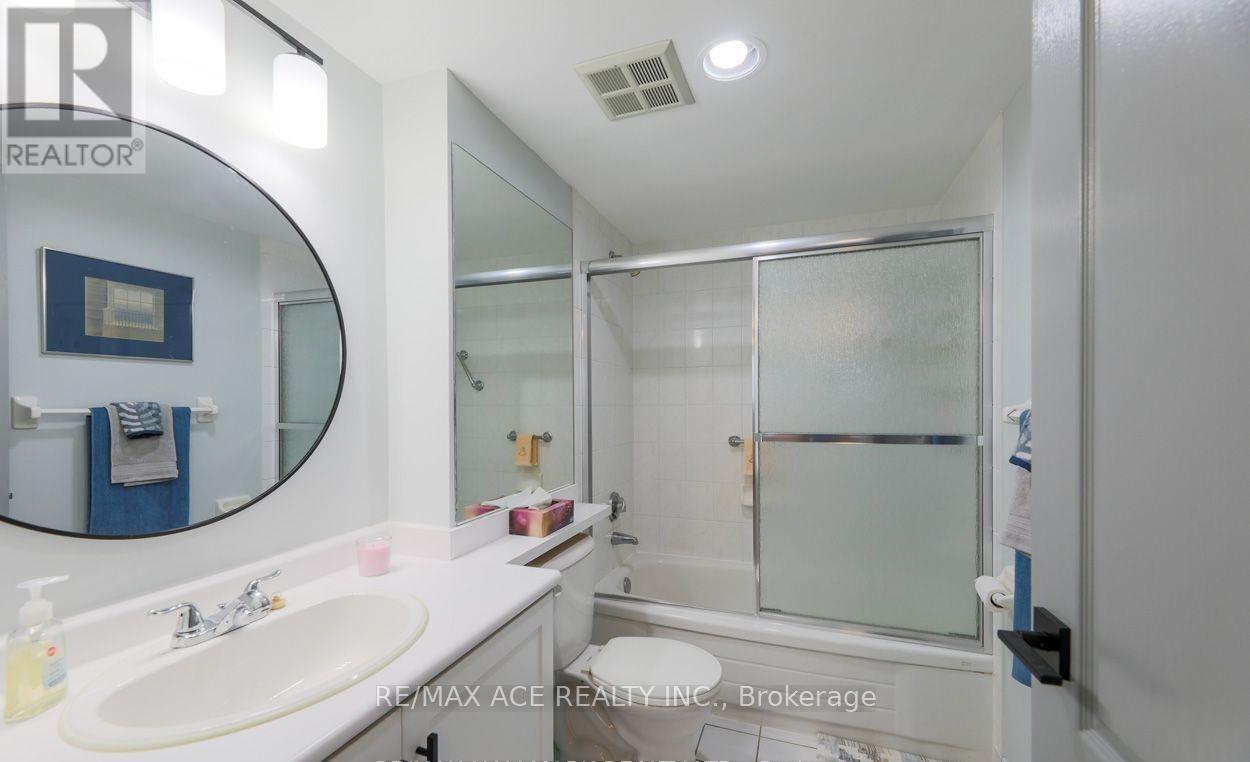 580 - 1 Greystone Walk Drive, Toronto, Ontario  M1K 5J3 - Photo 12 - E13247116