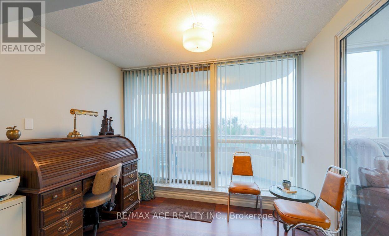 580 - 1 Greystone Walk Drive, Toronto, Ontario  M1K 5J3 - Photo 7 - E13247116