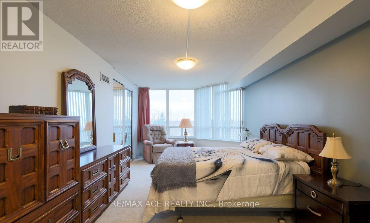 580 - 1 Greystone Walk Drive, Toronto, Ontario  M1K 5J3 - Photo 9 - E13247116