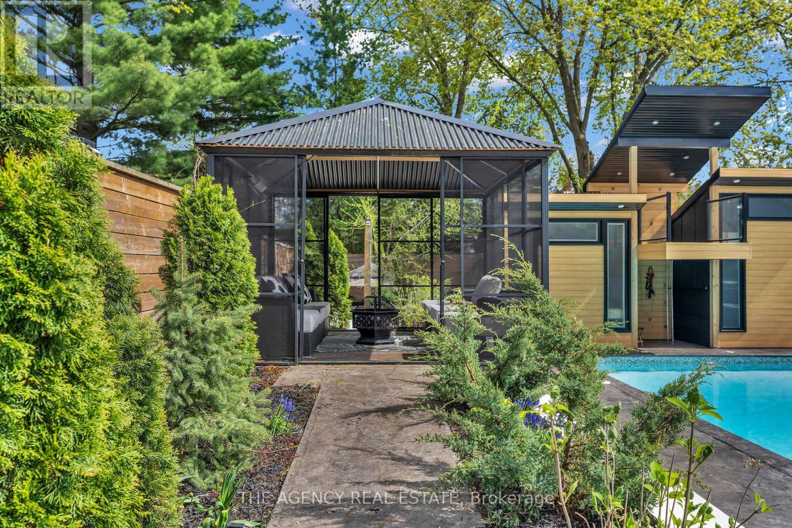 32 Hunt Village Crescent, London North, Ontario  N6H 4A3 - Photo 40 - X13237100