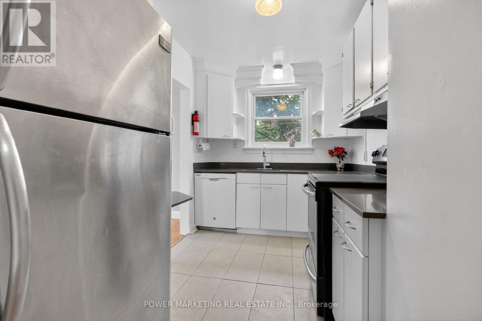 391 Greenwood Avenue, Ottawa, Ontario  K2A 0X4 - Photo 16 - X13112884