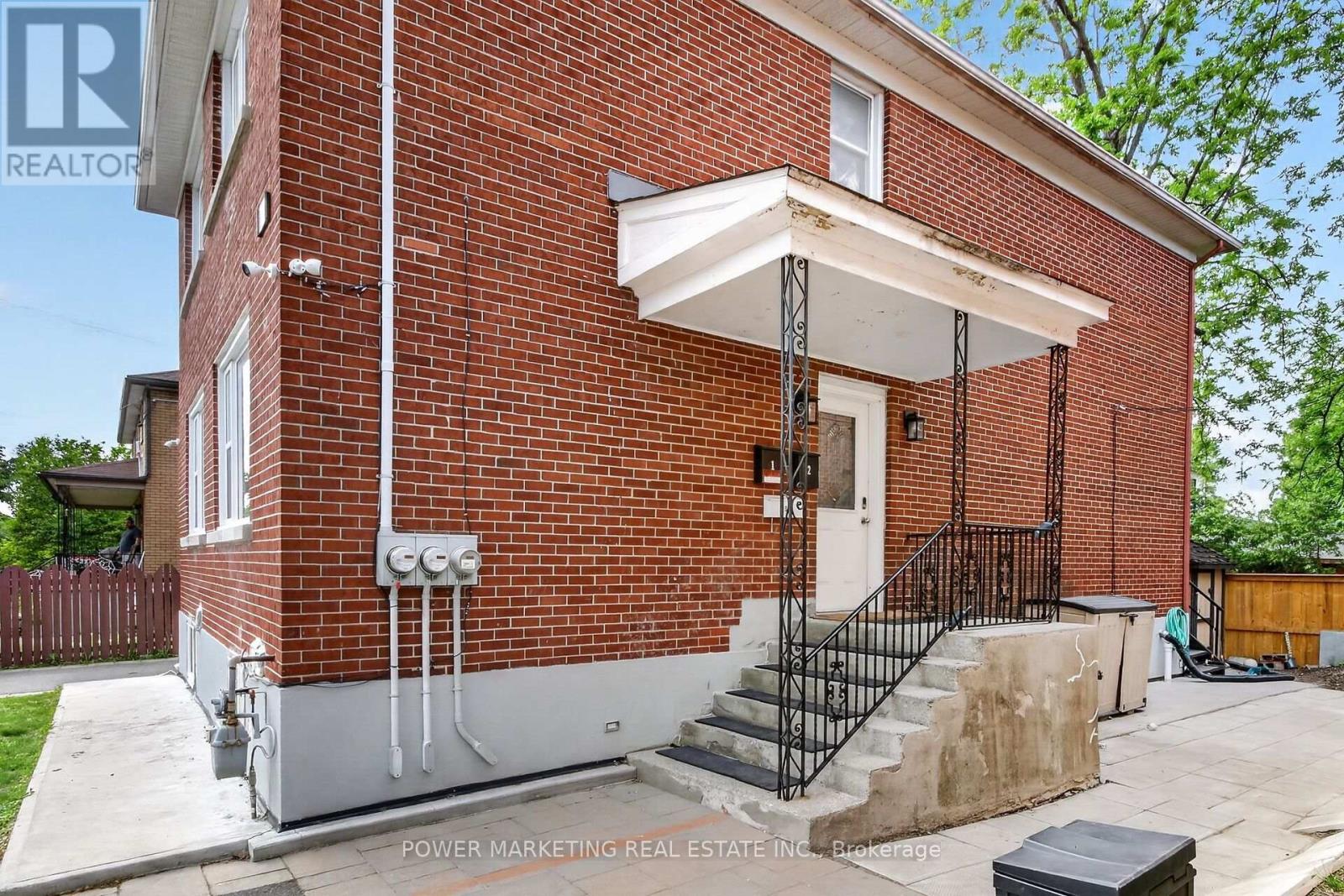 391 Greenwood Avenue, Ottawa, Ontario  K2A 0X4 - Photo 2 - X13112884