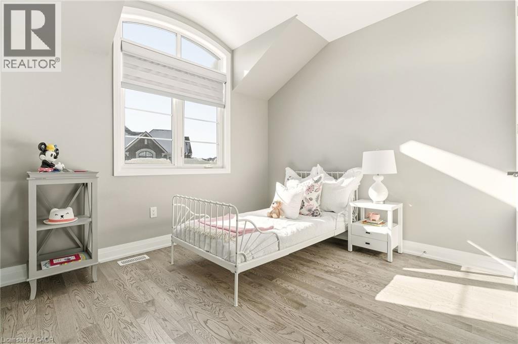 1456 Ford Strathy Crescent, Oakville, Ontario  L6H 3W9 - Photo 38 - 40837088