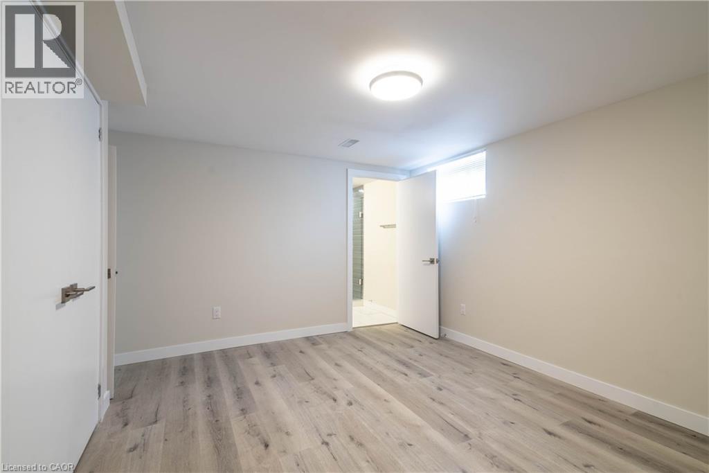 196 Upper Paradise Road Unit# 2, Hamilton, Ontario  L9C 5B9 - Photo 13 - 40836766