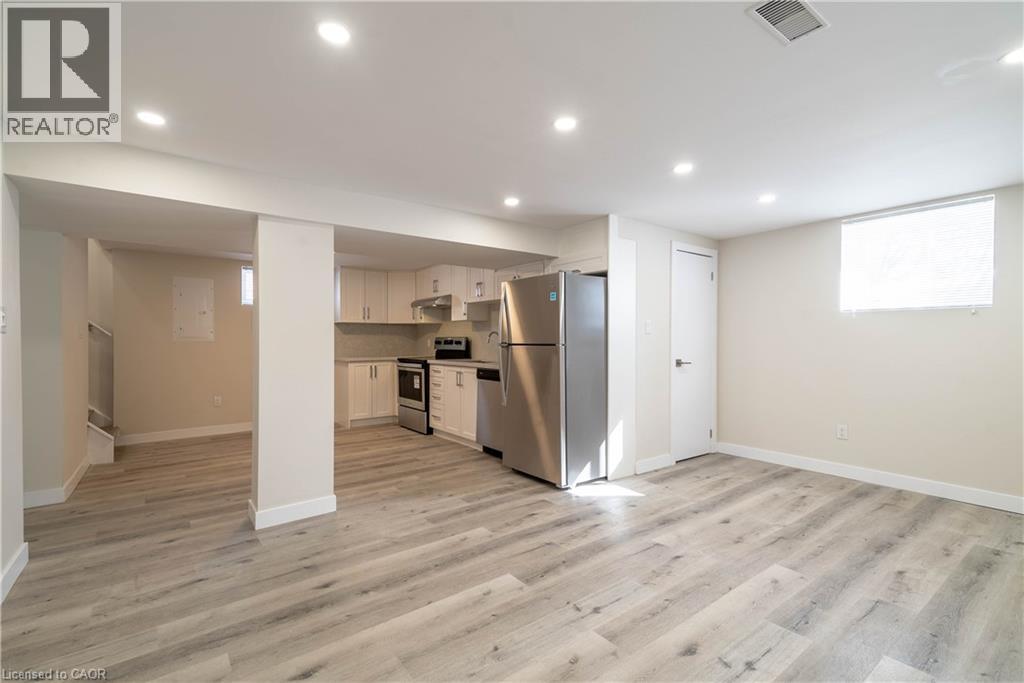 196 Upper Paradise Road Unit# 2, Hamilton, Ontario  L9C 5B9 - Photo 9 - 40836766