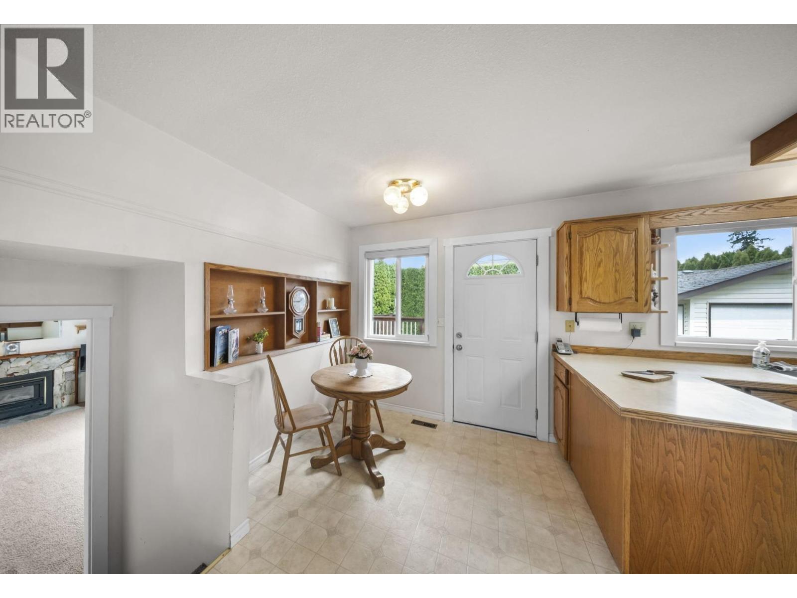 11854 Blakely Road, Pitt Meadows, British Columbia  V3Y 1H5 - Photo 13 - R3112054