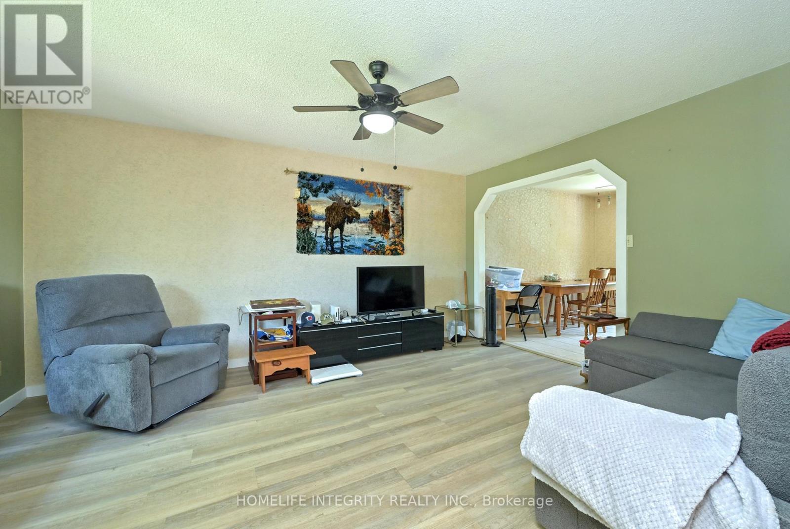 311 Centre Street N, New Tecumseth, Ontario  L0G 1A0 - Photo 4 - N13246996