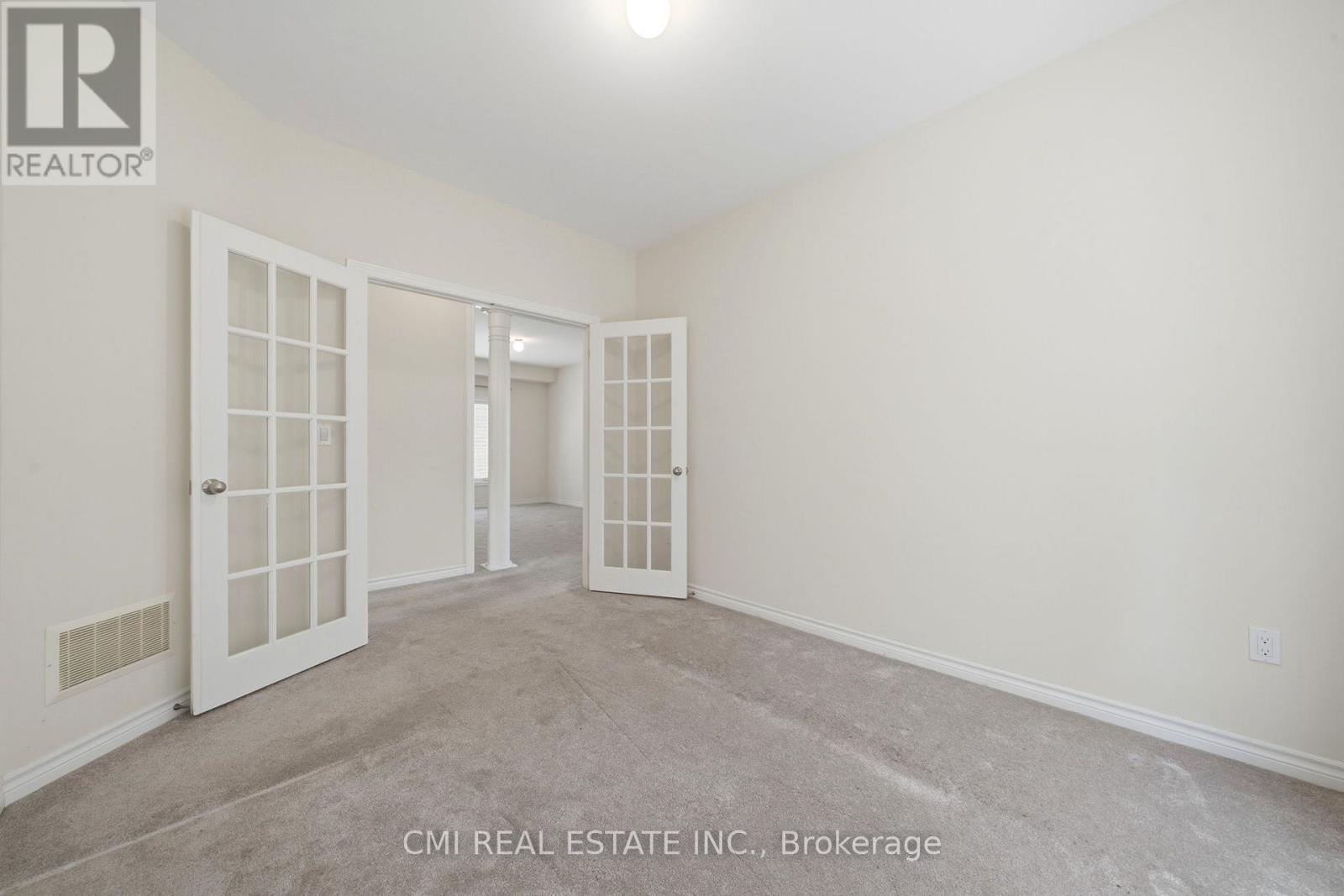 144 Gold Park Gate, Essa, Ontario  L3W 0L9 - Photo 21 - N13247010