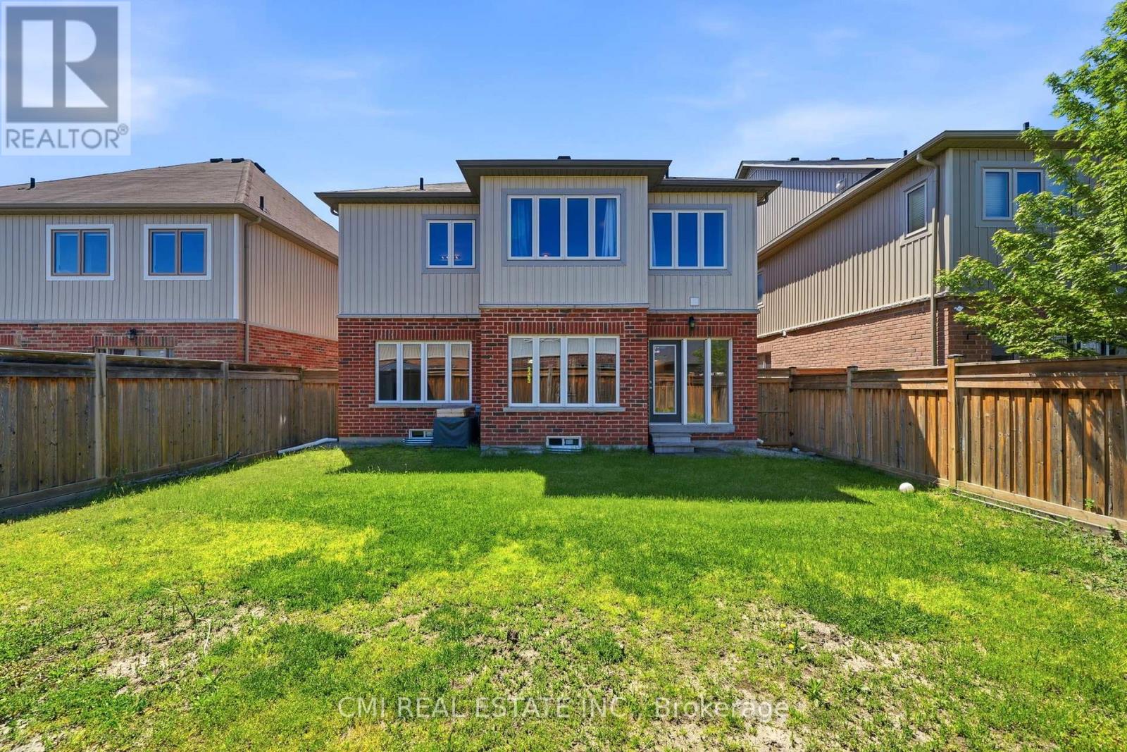 144 Gold Park Gate, Essa, Ontario  L3W 0L9 - Photo 46 - N13247010