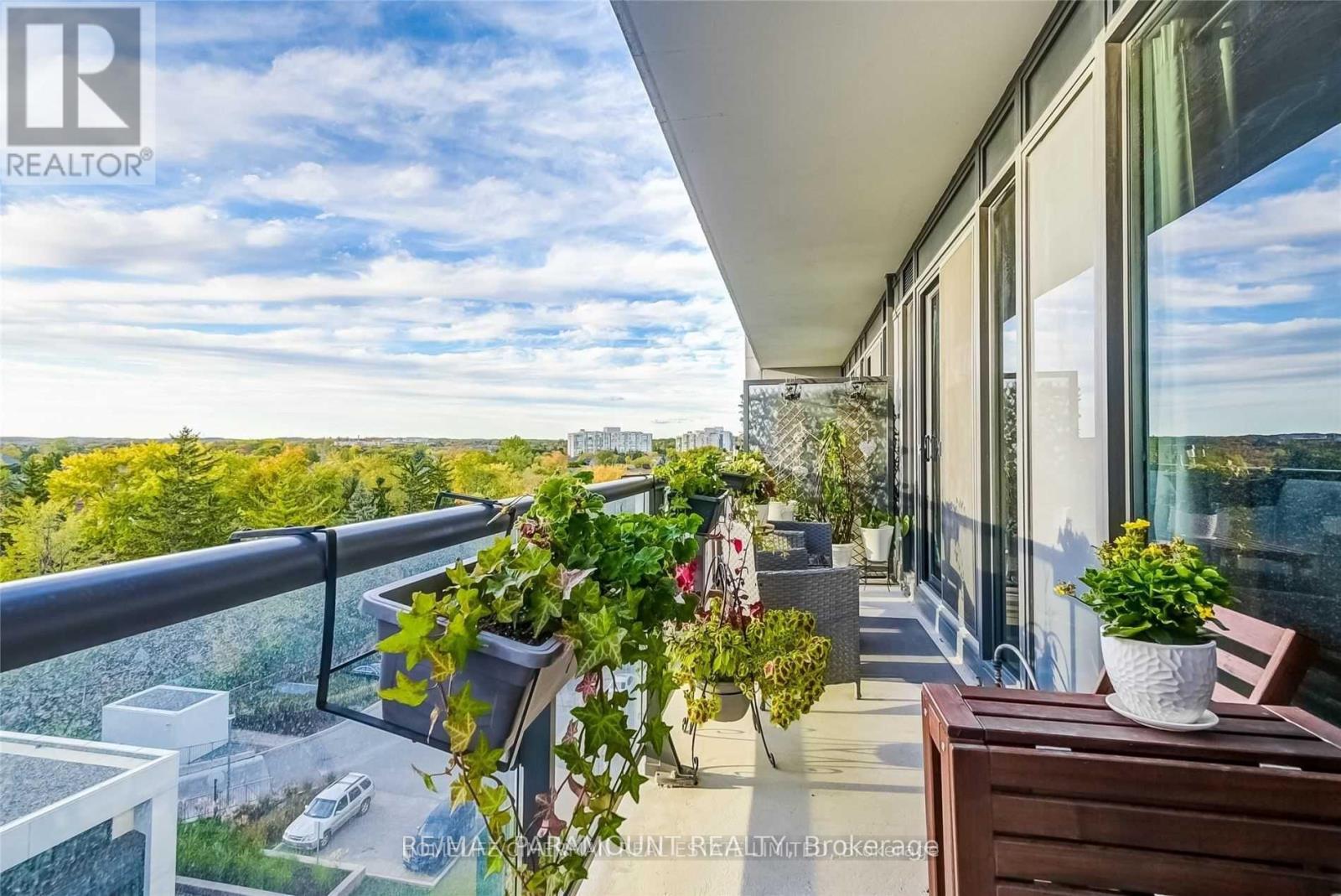 706b - 9600 Yonge Street, Richmond Hill, Ontario  L4C 0X3 - Photo 13 - N13247064
