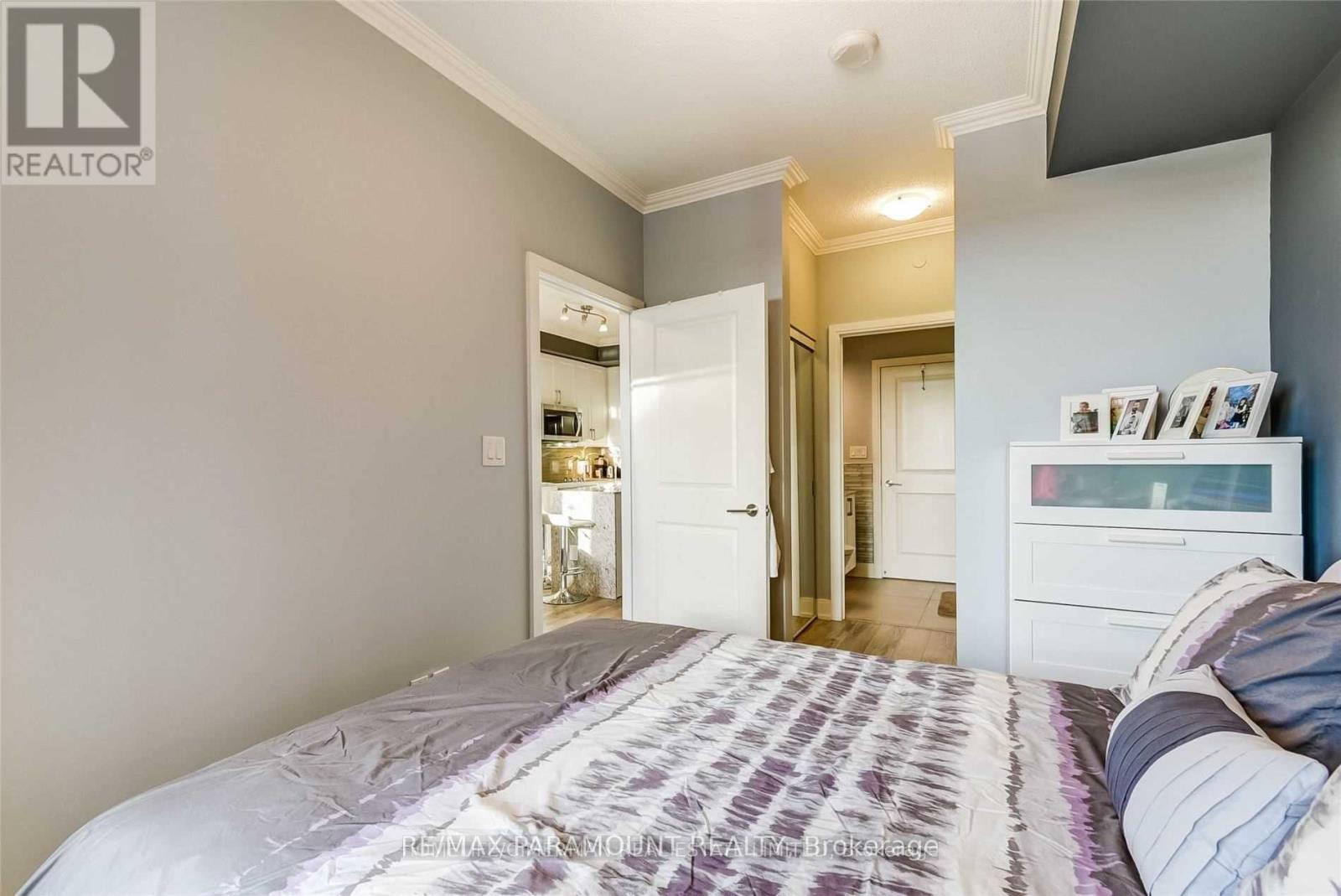 706b - 9600 Yonge Street, Richmond Hill, Ontario  L4C 0X3 - Photo 23 - N13247064