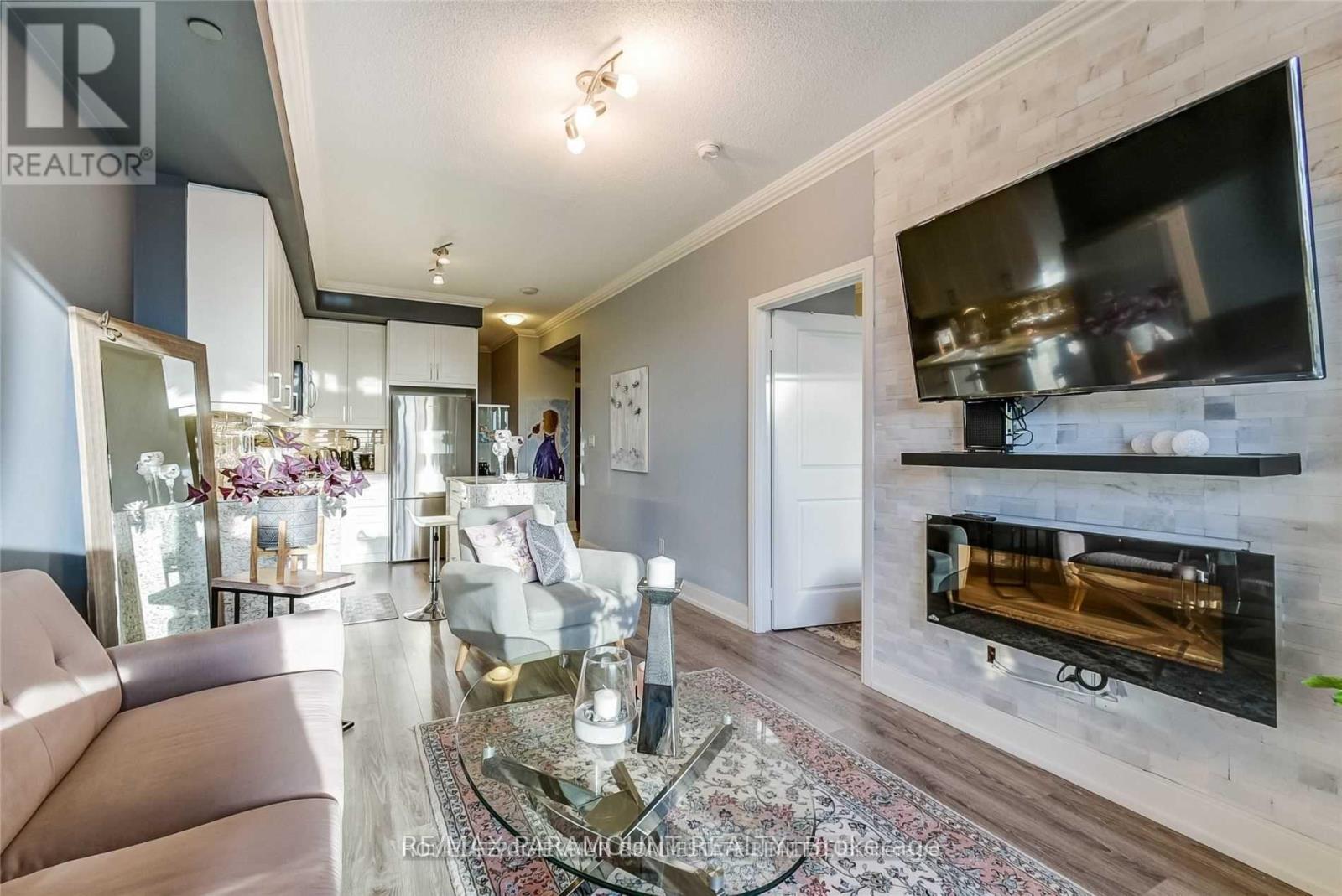 706b - 9600 Yonge Street, Richmond Hill, Ontario  L4C 0X3 - Photo 6 - N13247064