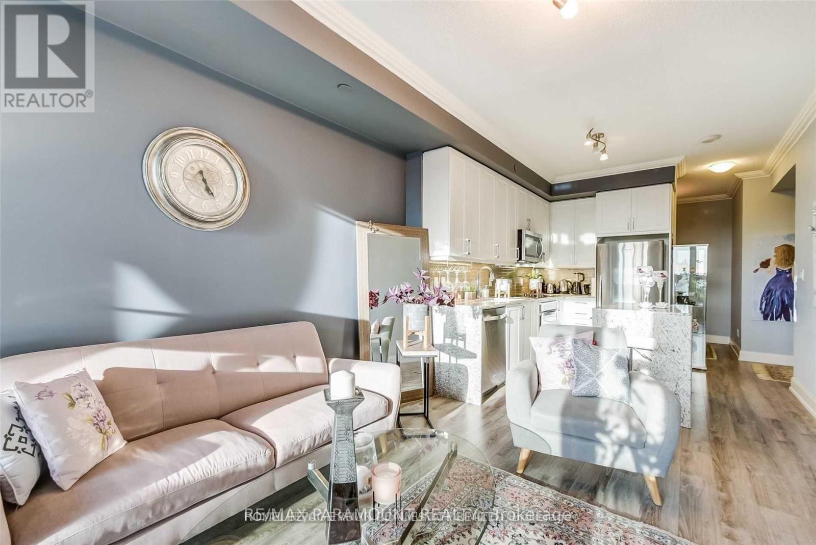 706b - 9600 Yonge Street, Richmond Hill, Ontario  L4C 0X3 - Photo 7 - N13247064