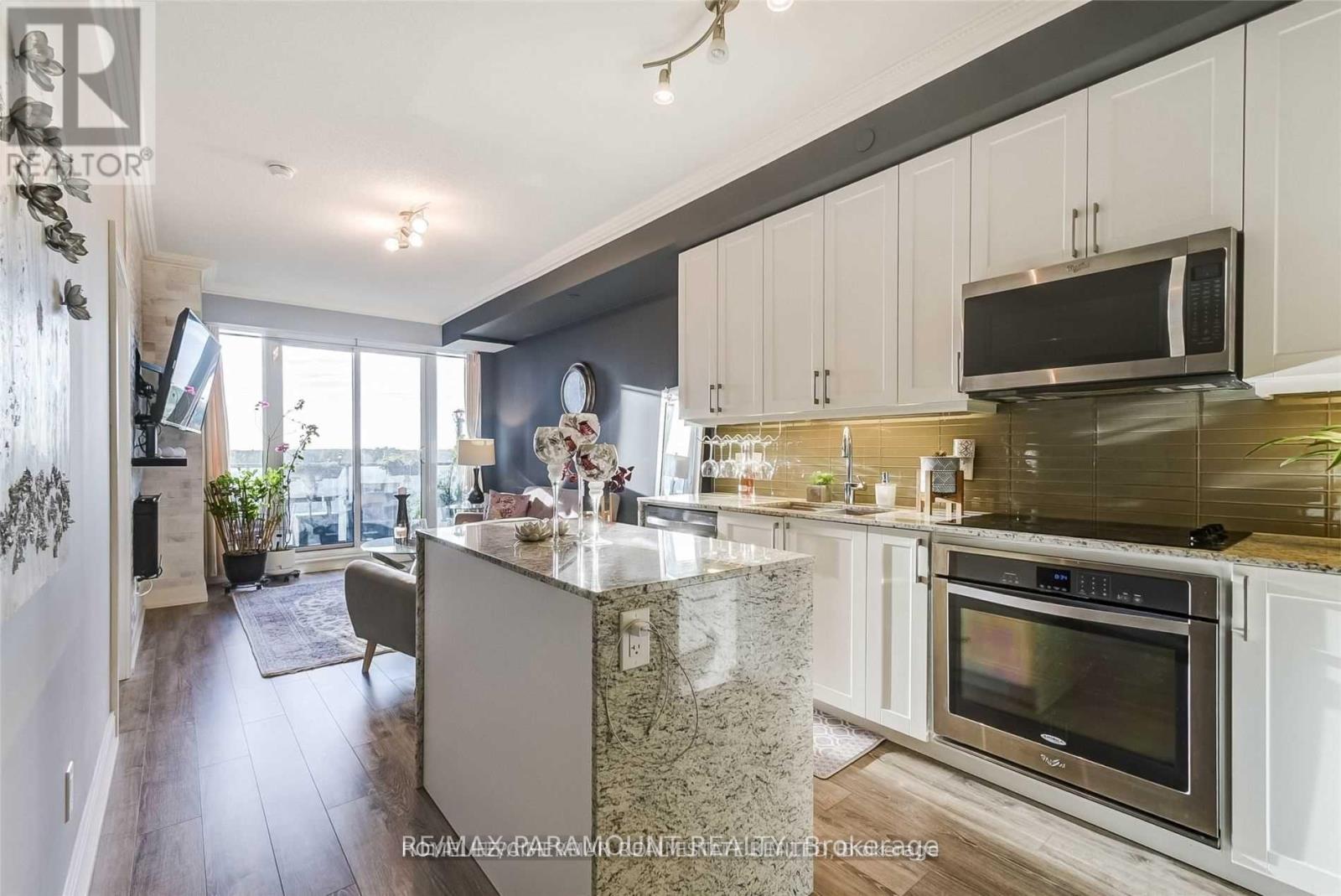 706b - 9600 Yonge Street, Richmond Hill, Ontario  L4C 0X3 - Photo 9 - N13247064