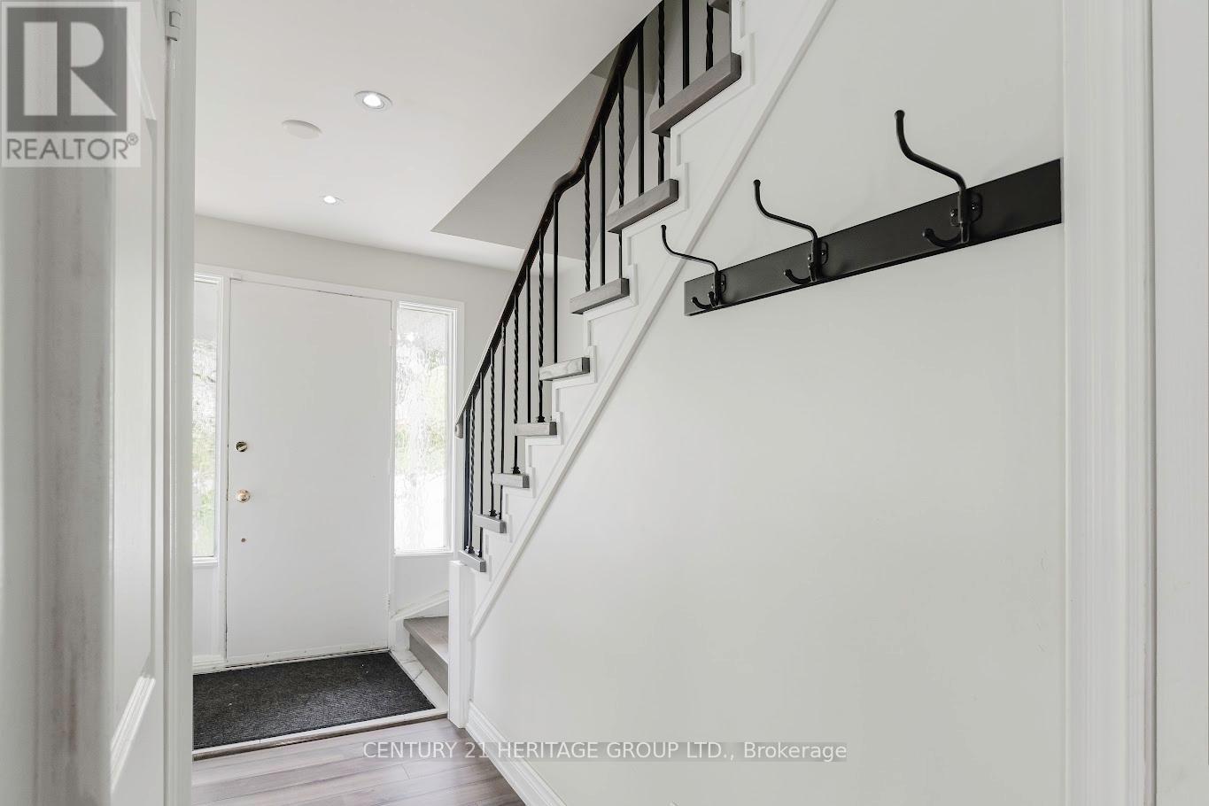 307 Towercrest Drive, Newmarket, Ontario  L3Y 1C1 - Photo 14 - N13247092