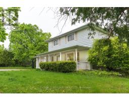 307 TOWERCREST DRIVE, Newmarket, Ontario