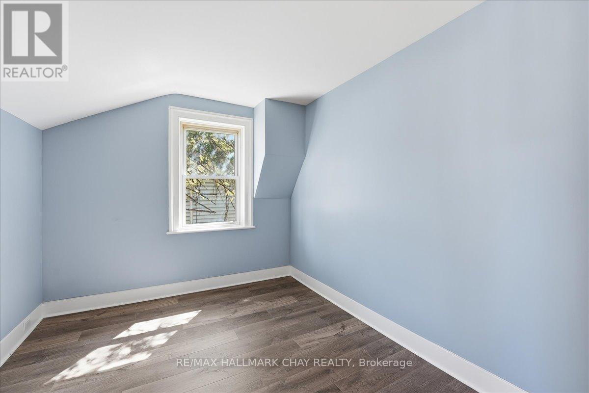 17 Church Street, Innisfil (Cookstown), Ontario  L0L 1L0 - Photo 19 - N13247124
