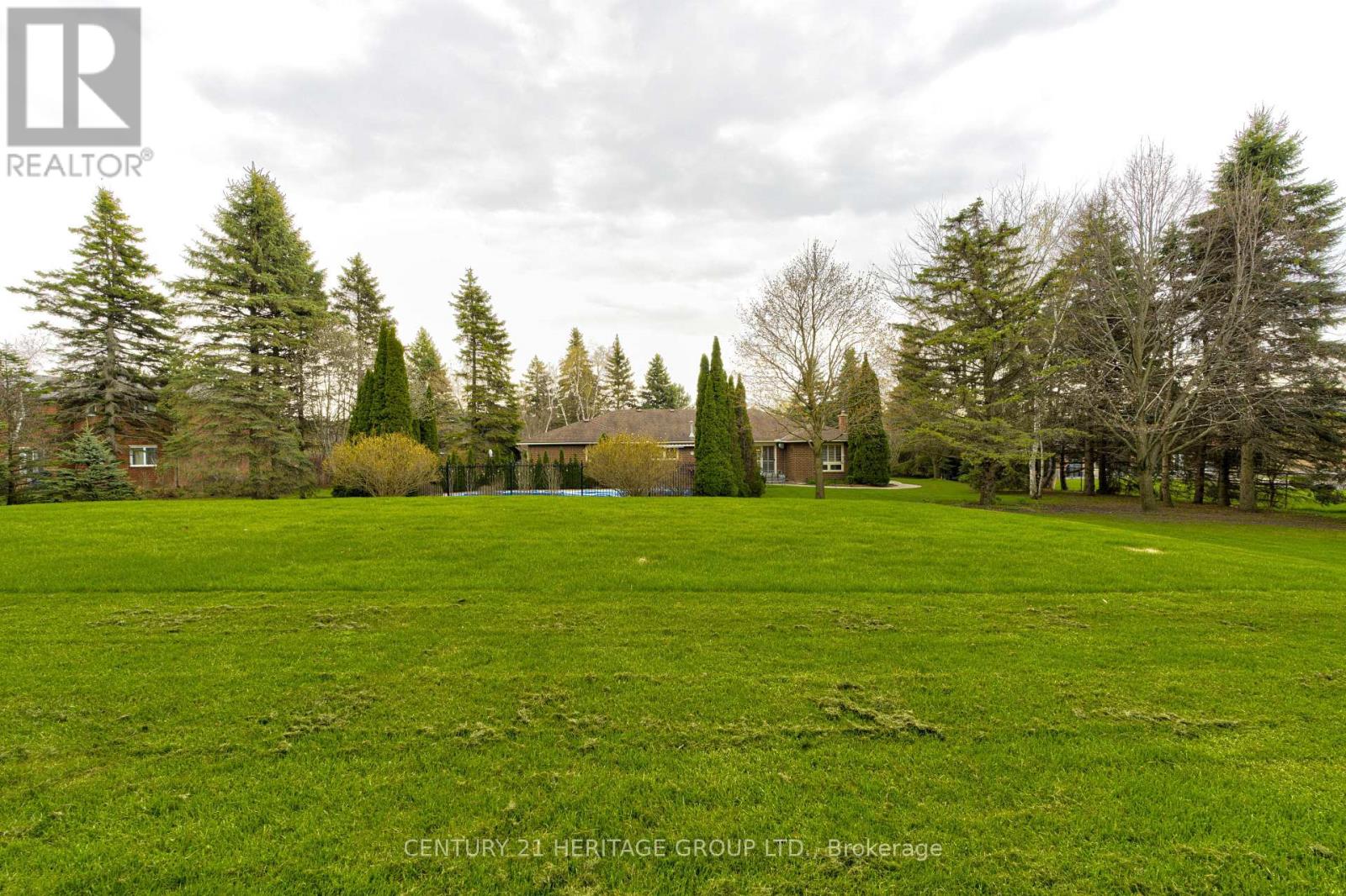 287 Burns Boulevard, King, Ontario  L7B 1E1 - Photo 46 - N13247162