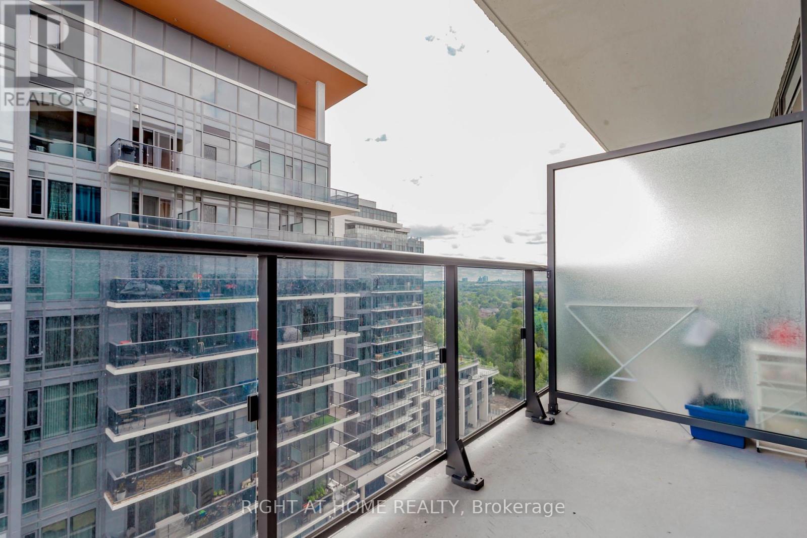 1603 - 9608 Yonge Street, Richmond Hill, Ontario  L4C 0X4 - Photo 29 - N13247168