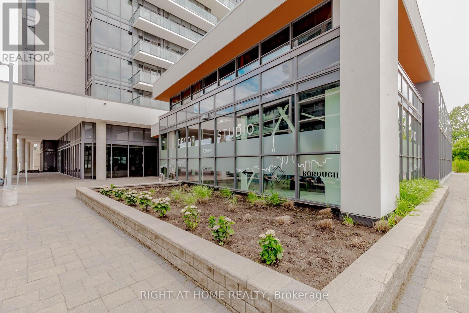 1603 - 9608 Yonge Street, Richmond Hill, Ontario  L4C 0X4 - Photo 36 - N13247168