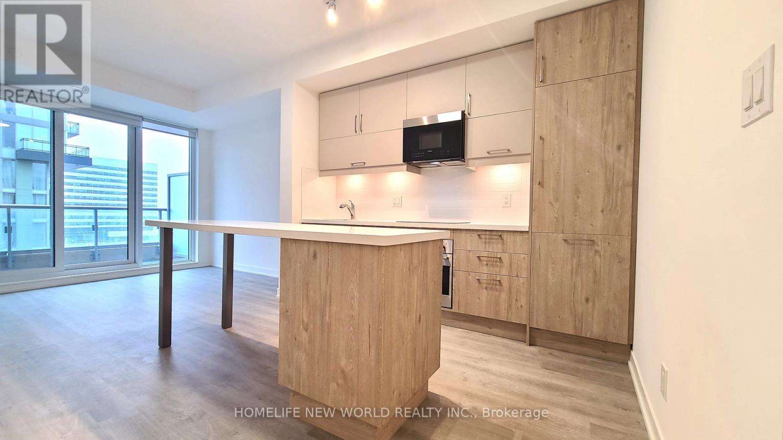 818 - 8119 Birchmount Road, Markham, Ontario  L6G 0H5 - Photo 2 - N13247208