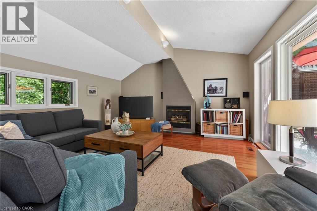 321 Main Street W, Grimsby, Ontario  L3M 1S8 - Photo 17 - 40833297