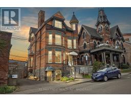 10 VICTORIA AVENUE, Brockville, Ontario