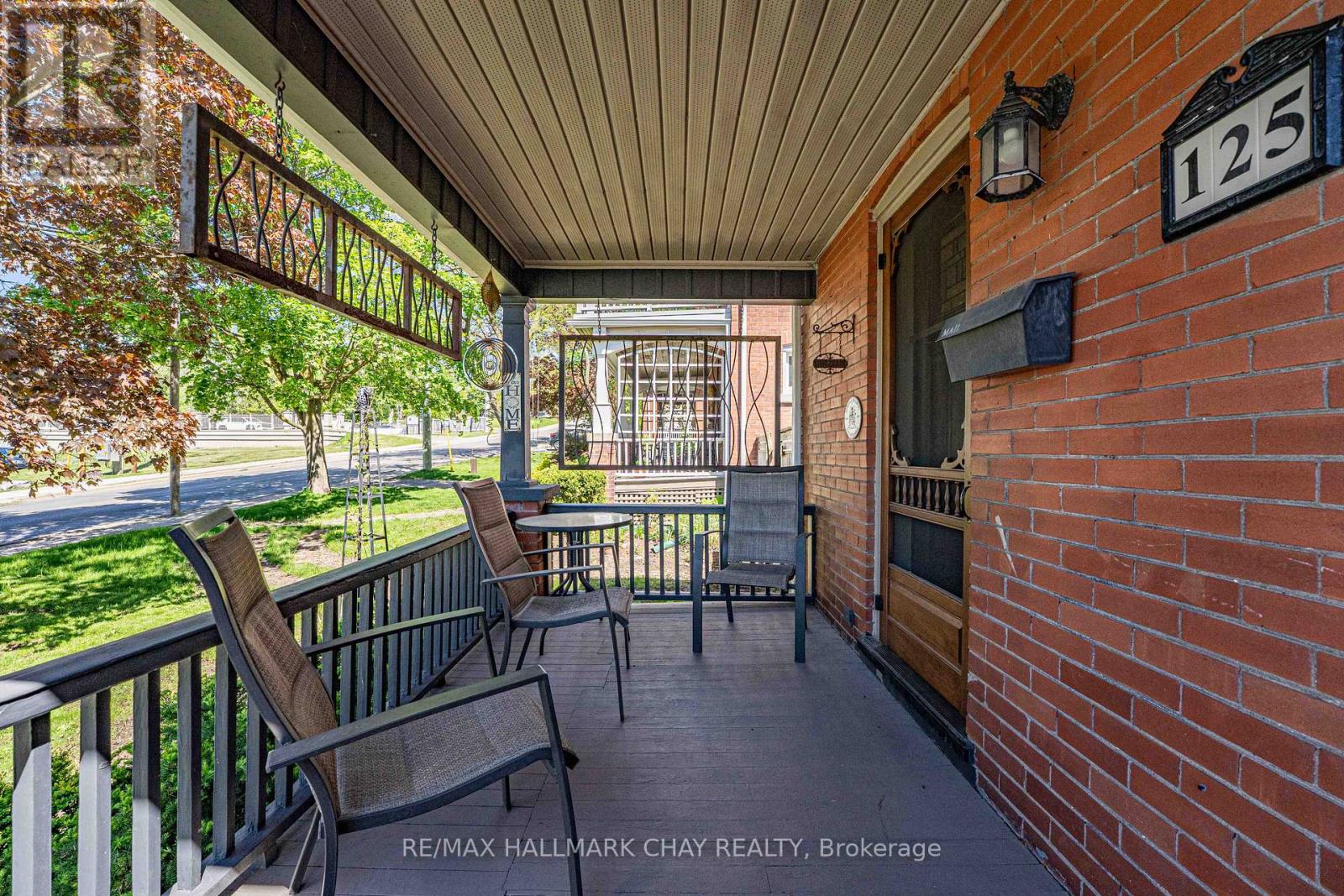 125 Toronto Street, Barrie, Ontario  L4N 1V3 - Photo 4 - S13246898