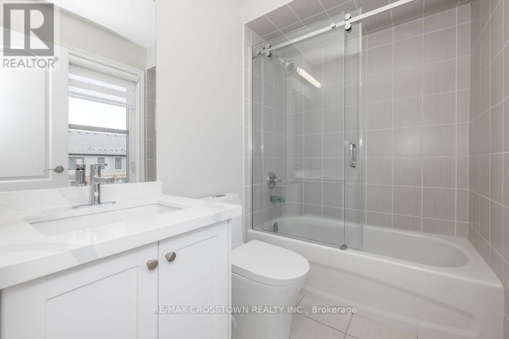 18 Deneb Street, Barrie, Ontario  L4M 0K6 - Photo 14 - S13247242
