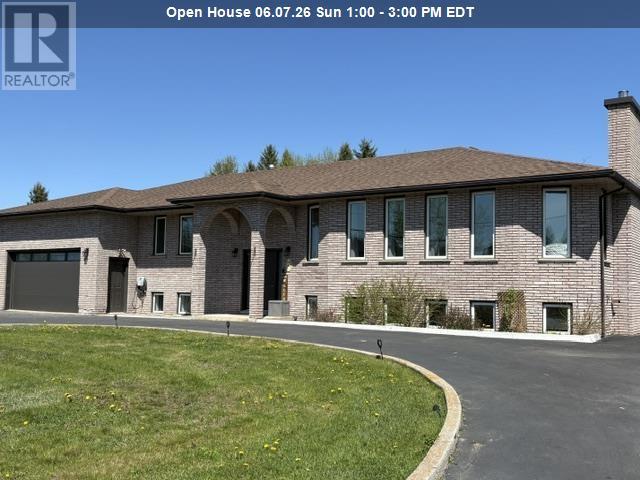 3306 Fairview AVE, THUNDER BAY, Ontario