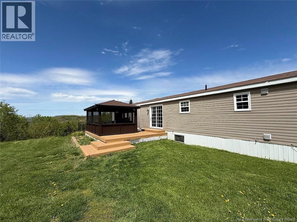 678 Toussaint Road, Edmundston, New Brunswick  E7B 2T8 - Photo 13 - NB141039