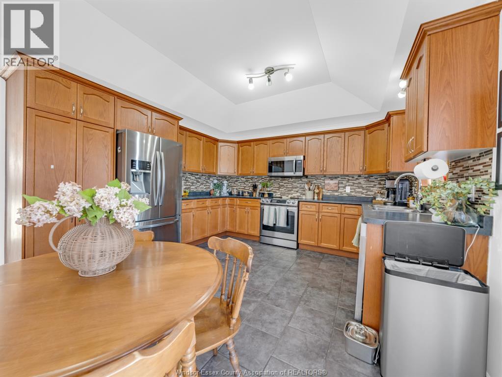 3040 Troup Crescent, Windsor, Ontario  N8R 0A5 - Photo 13 - 26013240