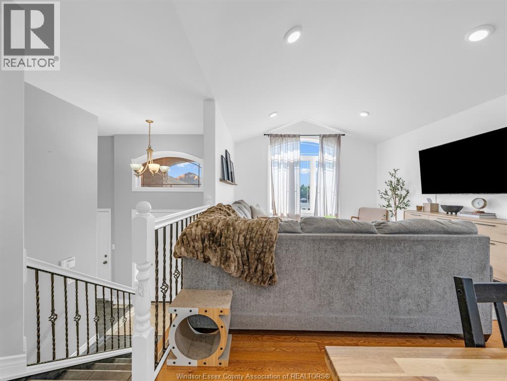 3040 Troup Crescent, Windsor, Ontario  N8R 0A5 - Photo 6 - 26013222