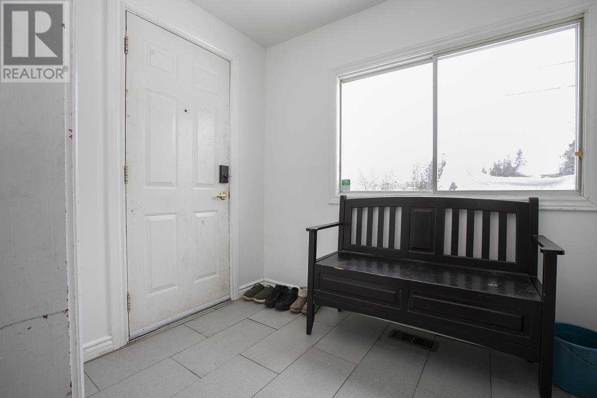 27 Weldon Ave, Sault Ste. Marie, Ontario  P6B 3C4 - Photo 8 - SM260821