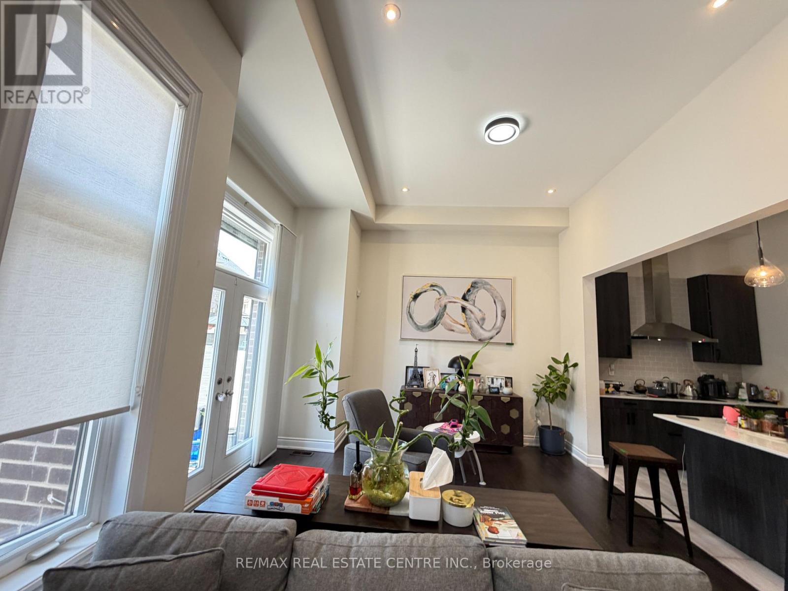 1192 Stag Hollow, Oakville, Ontario  L5M 5M4 - Photo 16 - W13246936