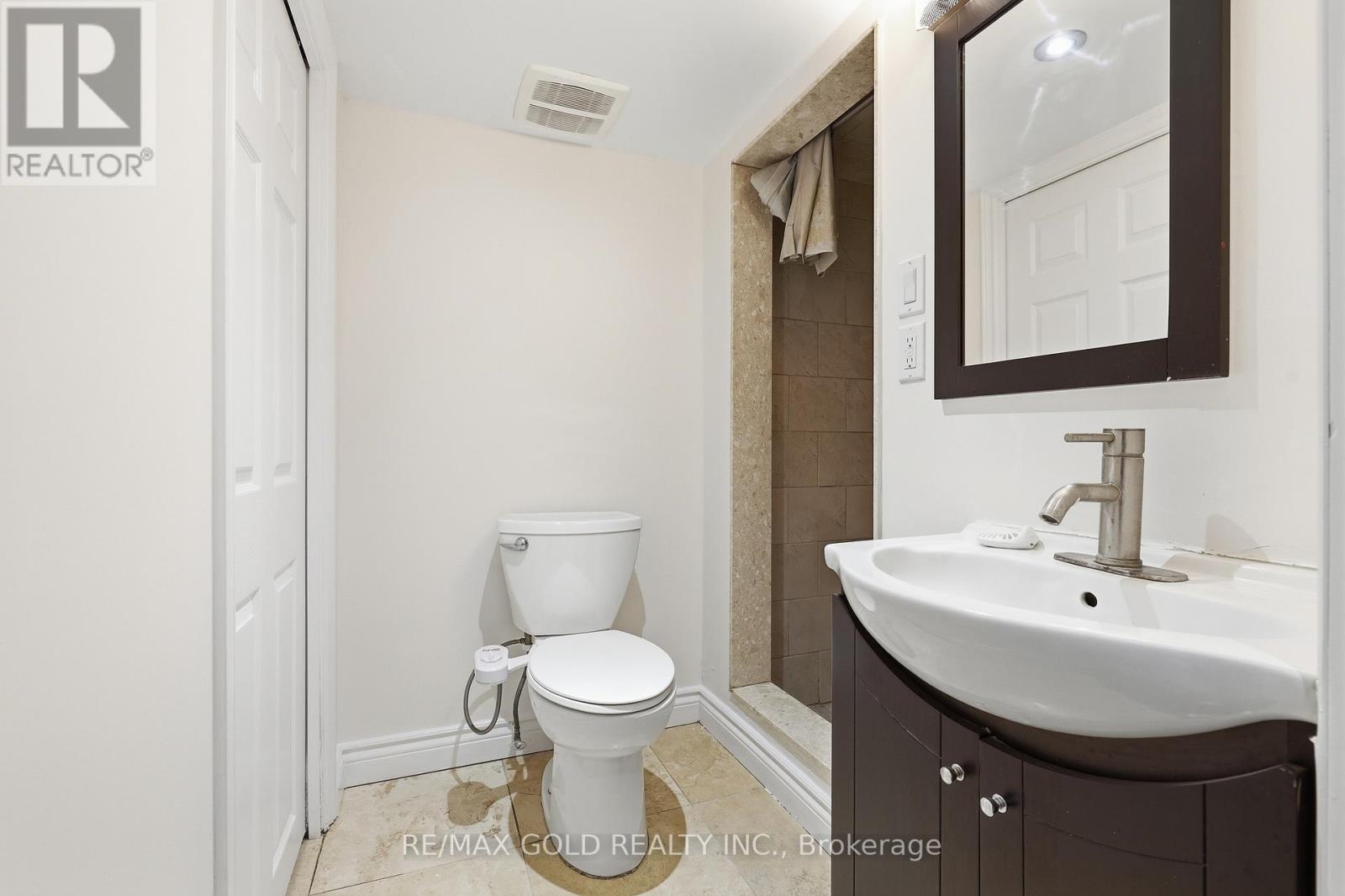 74 Sugarhill Drive, Brampton, Ontario  L7A 3N2 - Photo 35 - W13246974