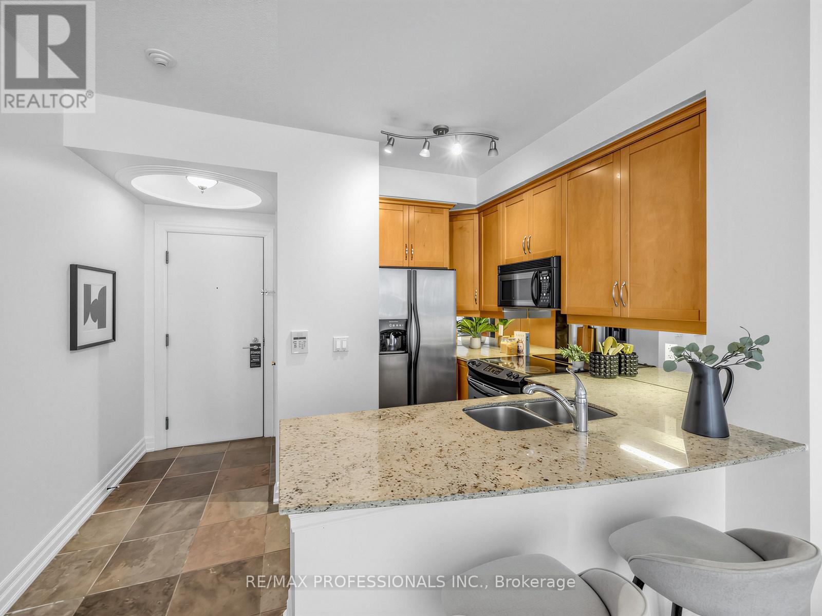 1202 - 2087 Lake Shore Boulevard W, Toronto, Ontario  M8V 4G3 - Photo 10 - W13247024