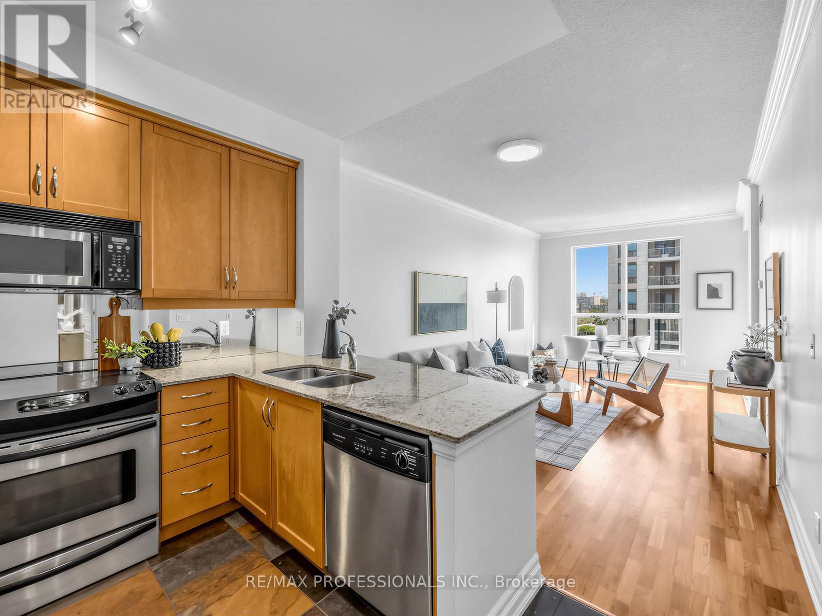 1202 - 2087 Lake Shore Boulevard W, Toronto, Ontario  M8V 4G3 - Photo 11 - W13247024